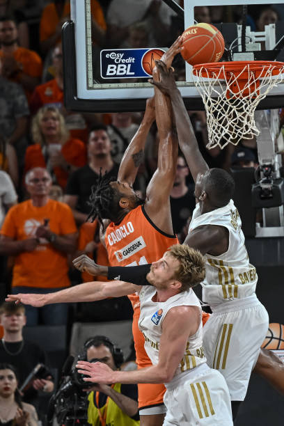 默契的配合 默契的配合