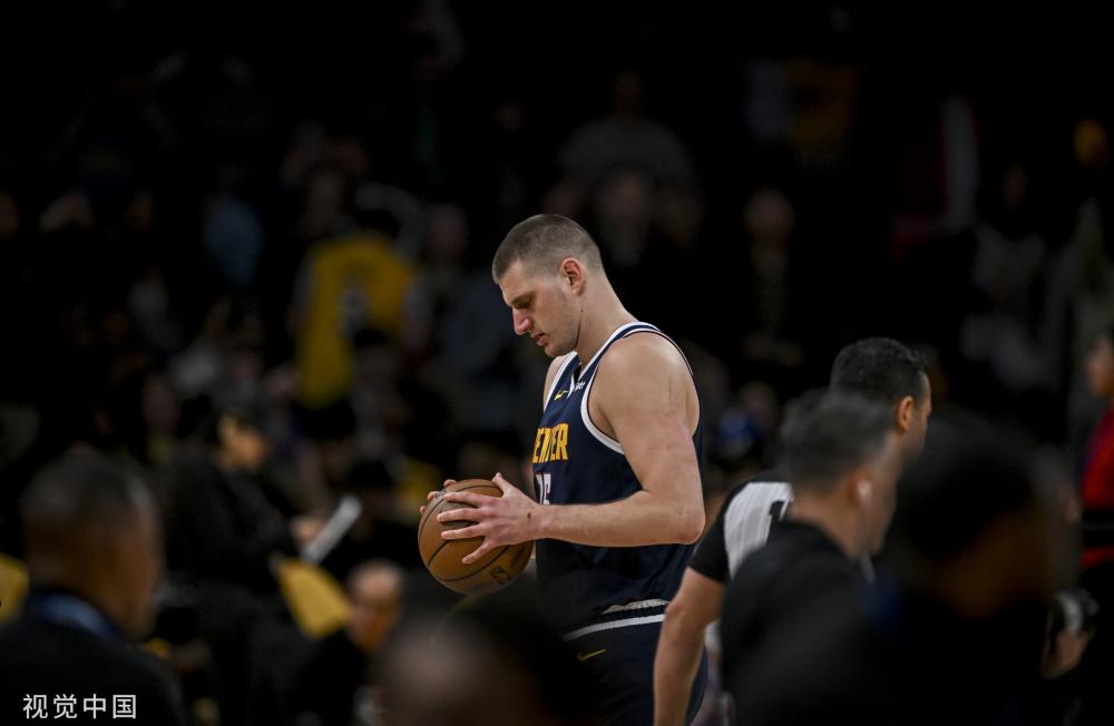 全场气氛一 全场气氛一