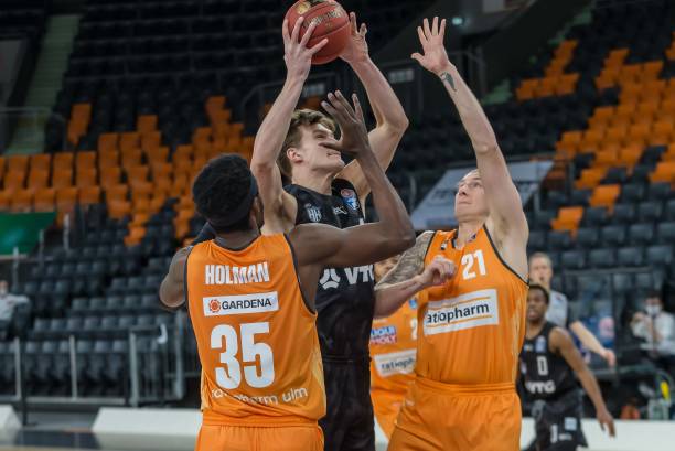 里程碑的绝 里程碑的绝