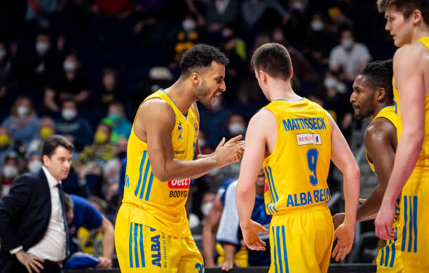 前巴萨球员 前巴萨球员