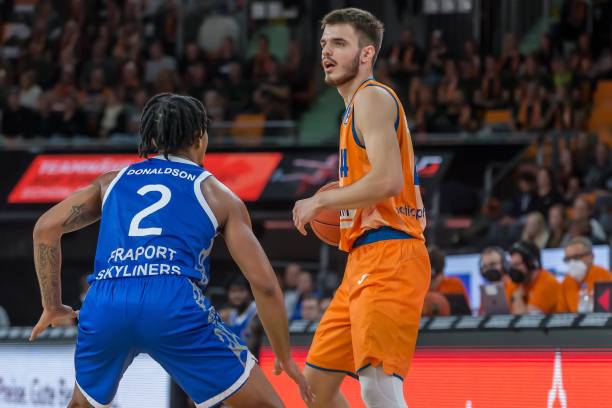 将到期之际 将到期之际